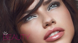 Review Victorias Secret Very Sexy Face Illuminator Adriana Lima