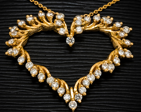 Keeping jewelry clean Gold-jewellery-jewel-henry-designs-terabass