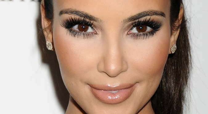 Kim Kardashian Smoky Eye Makeup Video Lessons