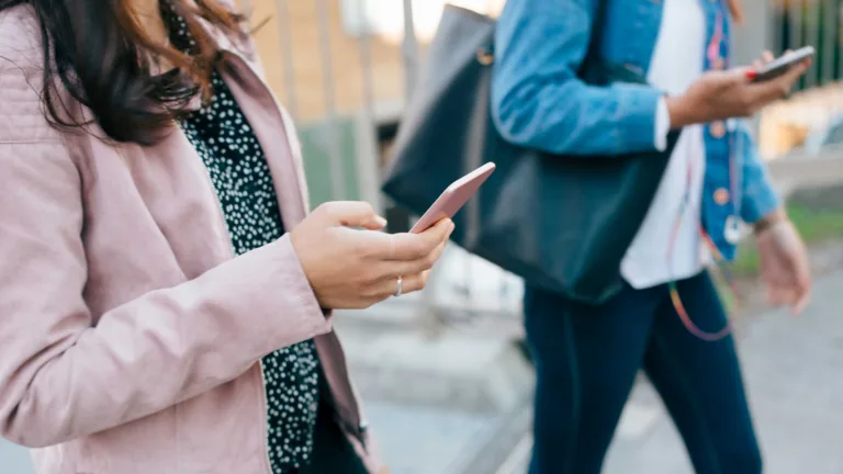 business speed internet marketers-gen-z-and-millenials