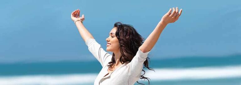 Women-Breathing-Fresh-Air-No-Mold