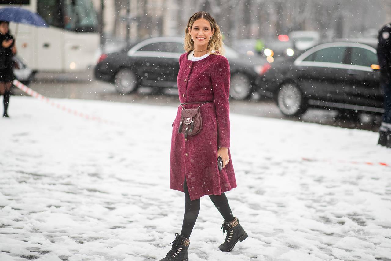 winter girl outside dress city 2020 belt bag maroon blonde
