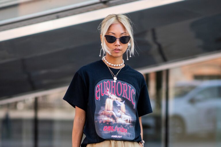 graphic tees 2022 style Asian fashion cool Euphoric tshirt