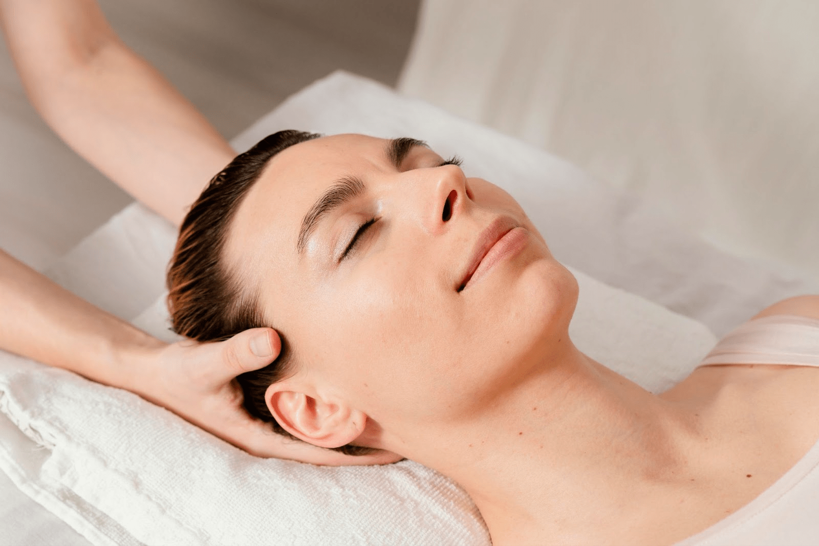 woman head massage